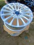 Nowe powystawowe felgi aluminiowe 7,5jx18 et40 5x112 Vw Mercedes Skoda