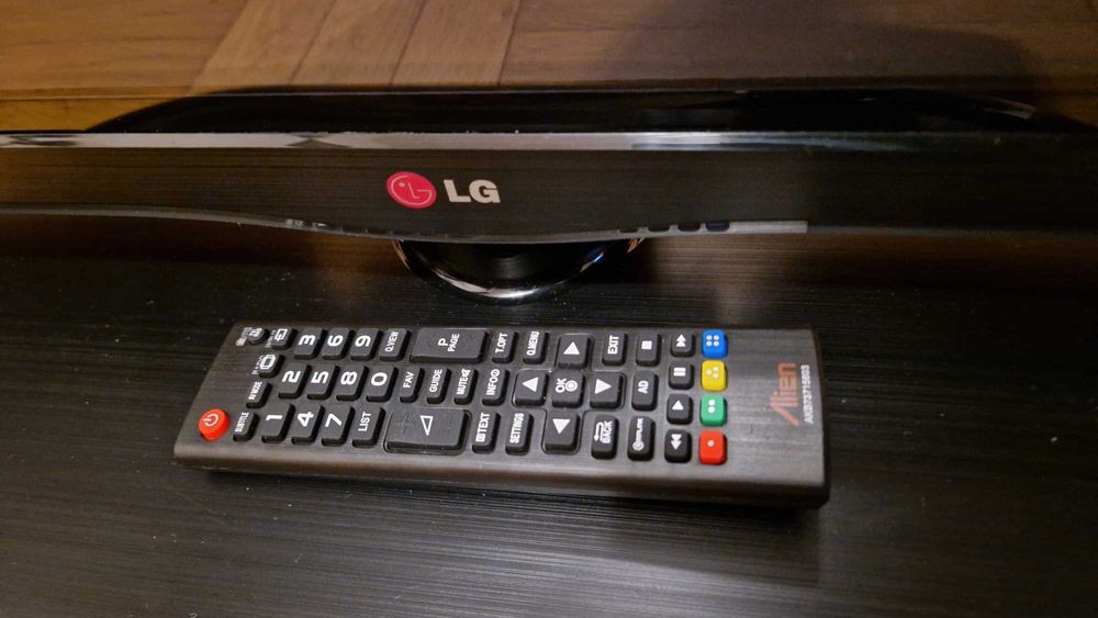 Telewizor plazmowy LG fullHD 50 cali 600Hz  zadbany w BDB stanie