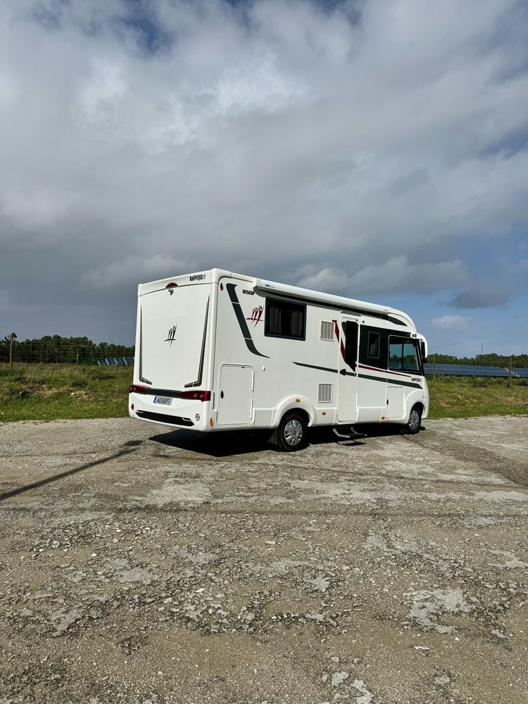 Autocaravana Rapido cama central