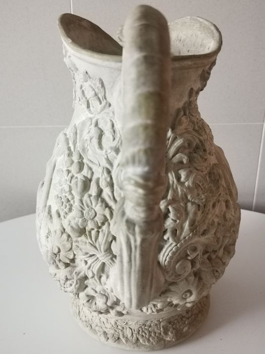 Jarro decorativo antigo