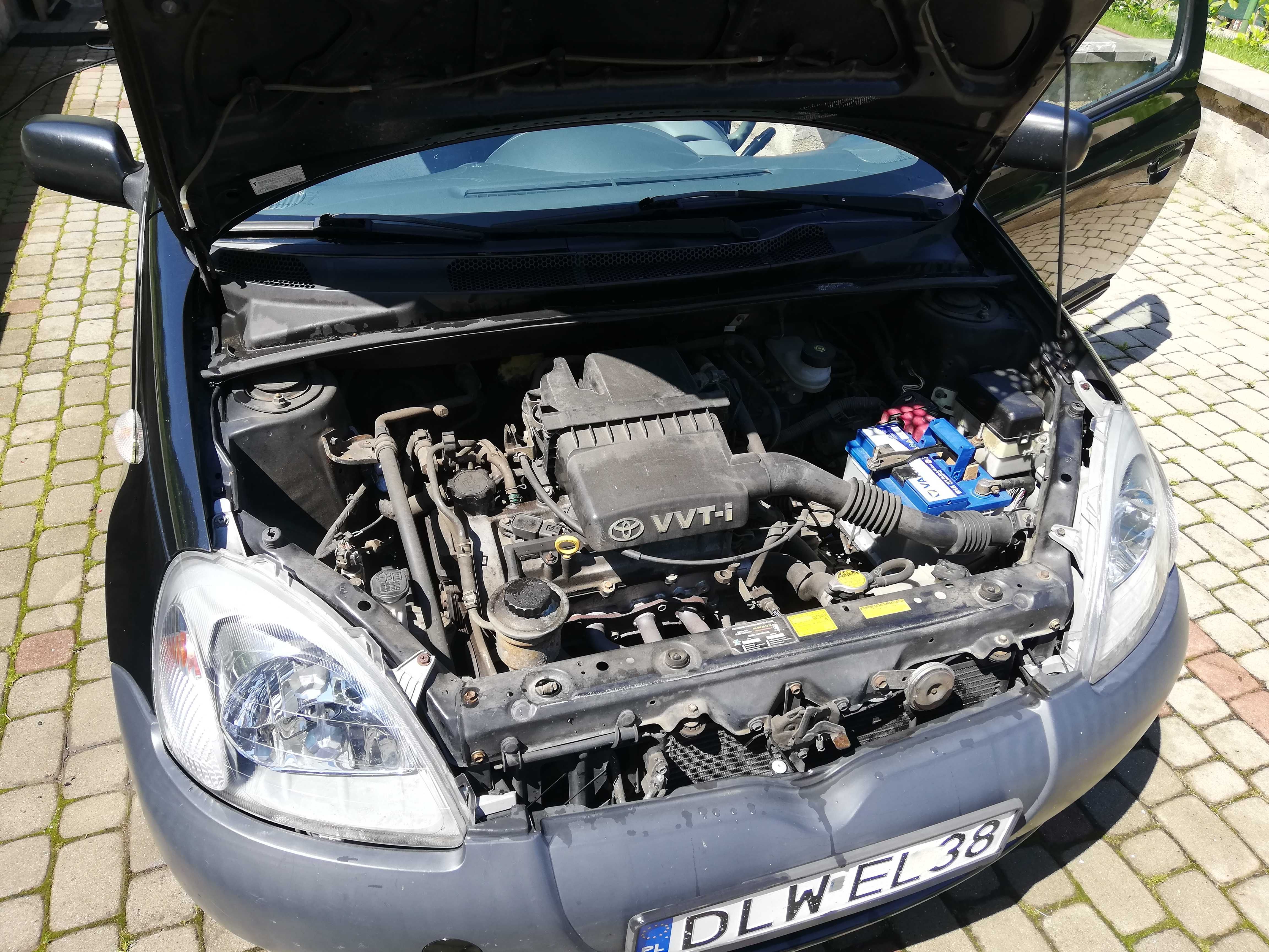 Toyota Yaris 1,0 benzyna 2002 klimatyzacja