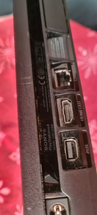 PlayStation4 Slim 1Tb (soft 11.52) + pad Dualshock 4 v2
