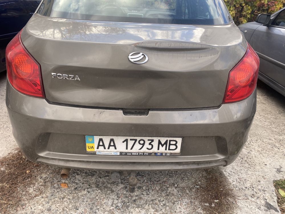 Автомобіль Заз Forza 2011