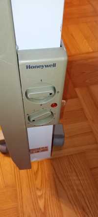 Grzejnik dmuchawa Honeywell HE 100E1kW