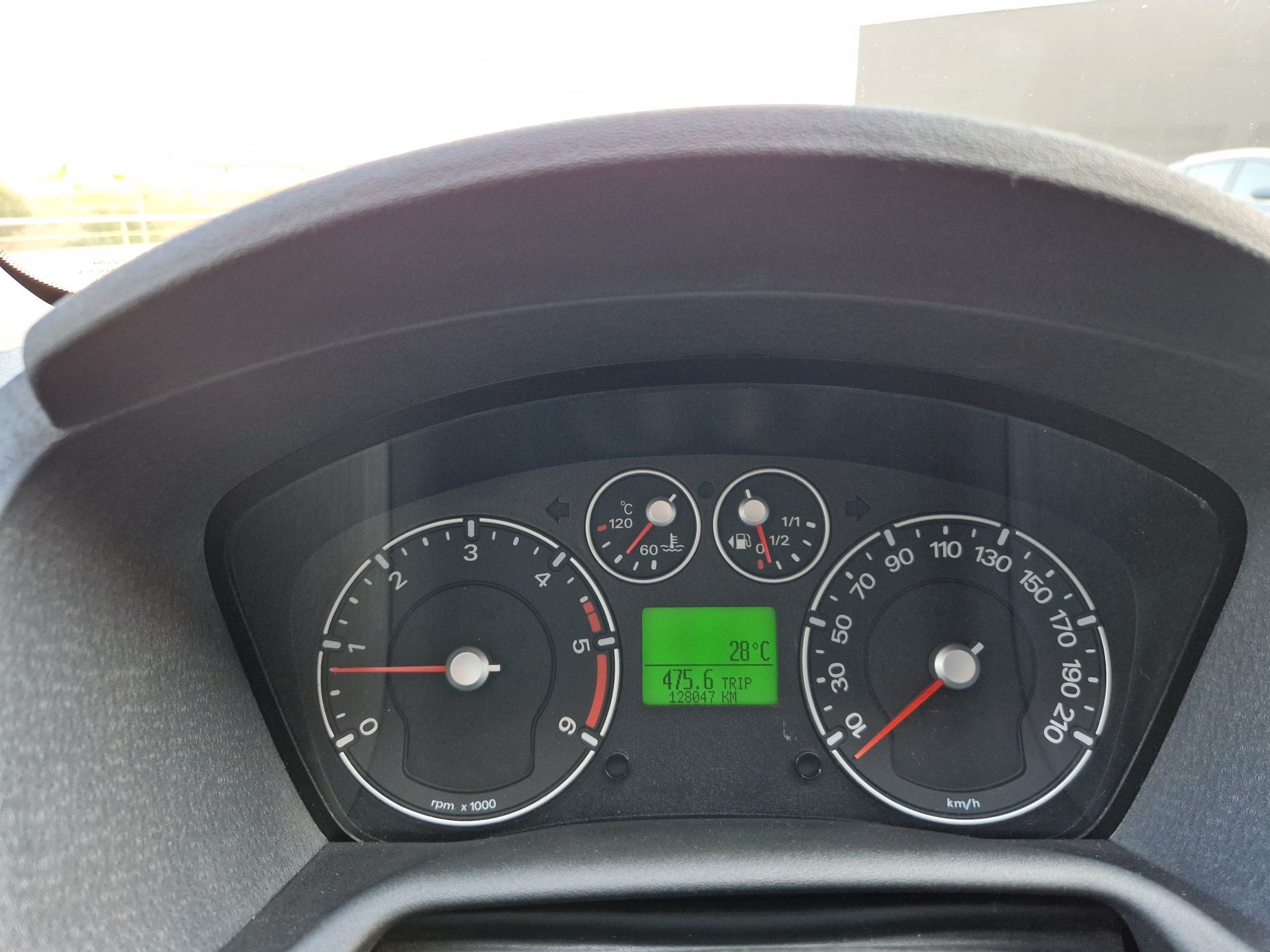 Ford Fusion 1.4 TDCI de 2006 com 128500km