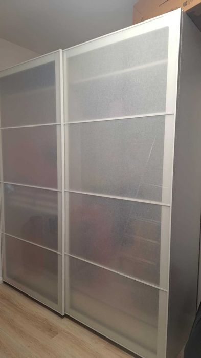 Drzwi przesuwne FÄRVIK do szaf IKEA PAX
