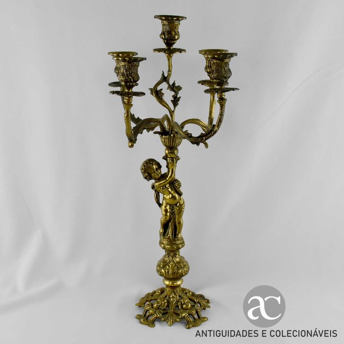 Candelabro de 5 lumes em bronze