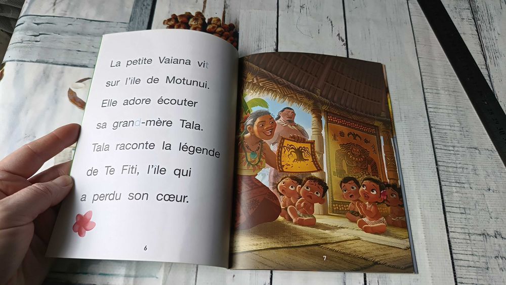 Дитяча книга французькою Vaiana La Légende du Bout du Monde Disney