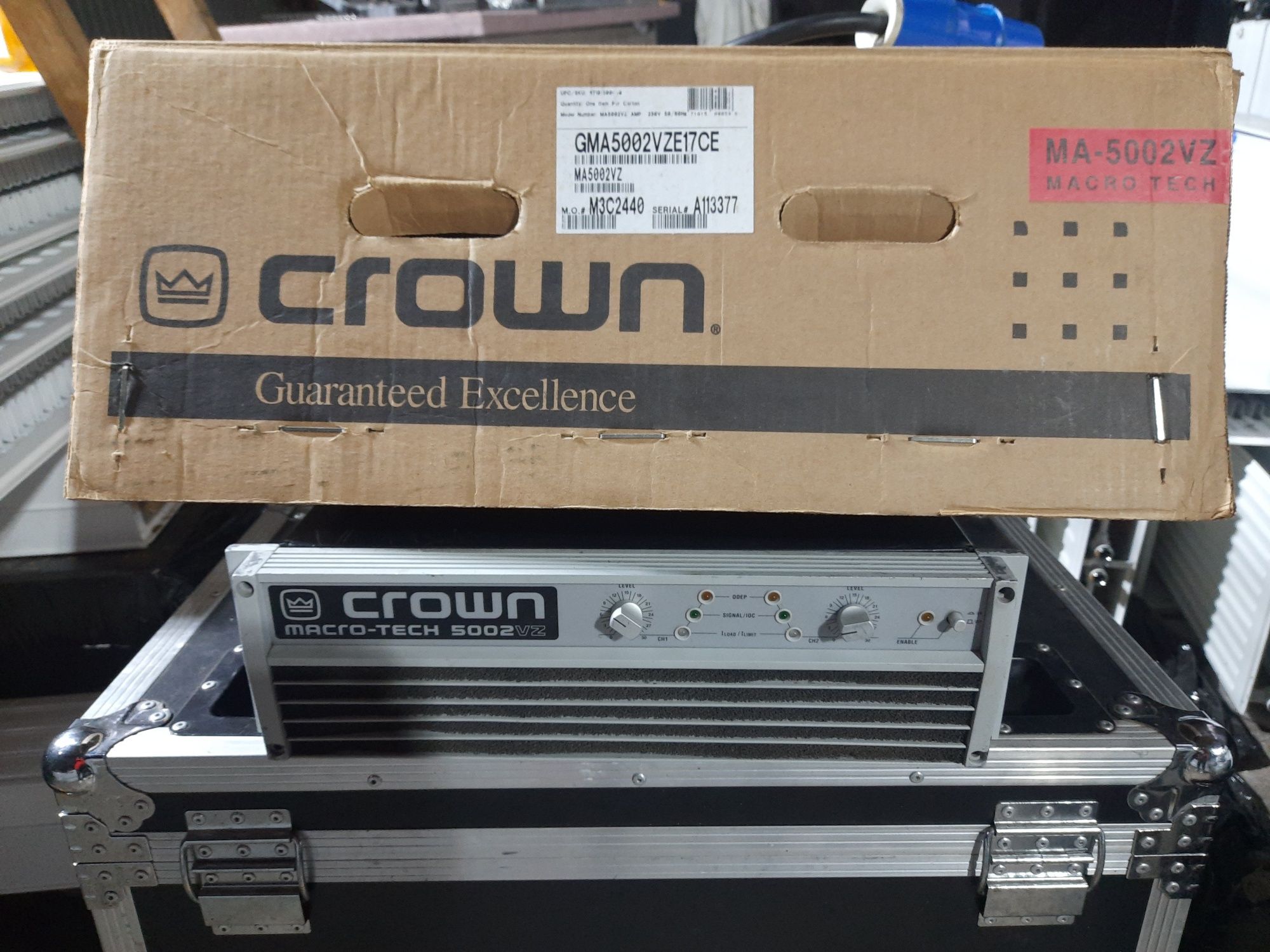 wzmacniacz końcówka crown macro-tech 5002vz