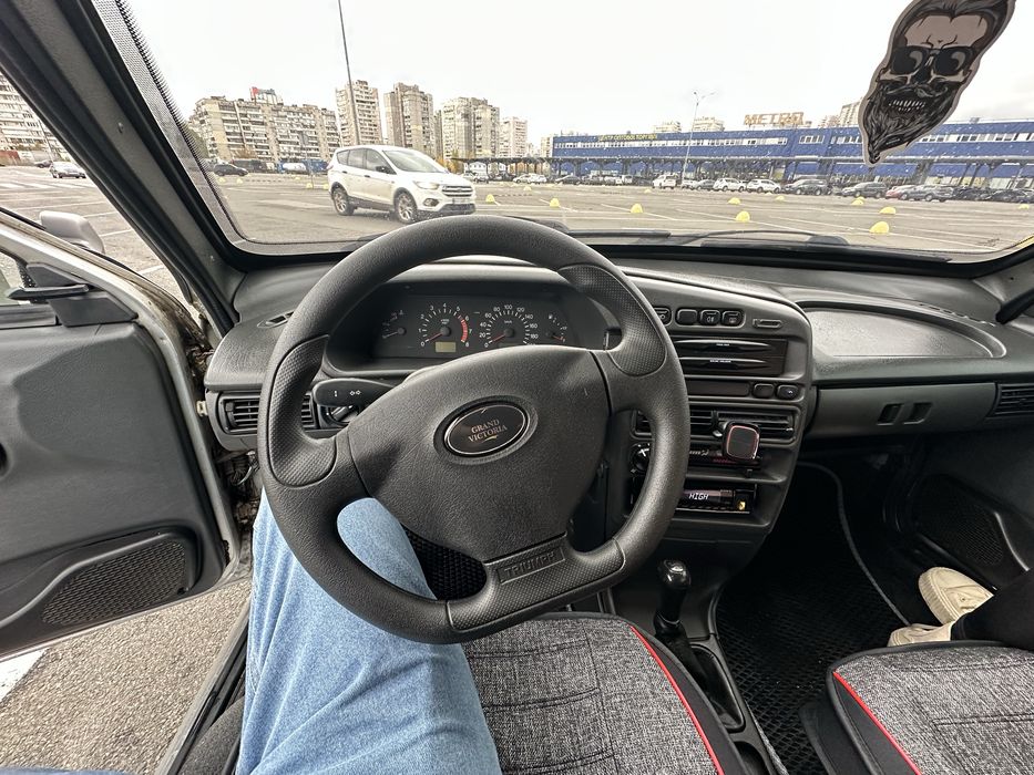 Продам ваз 2114 у чудовому стані авто доглянуте вкладень не потребує