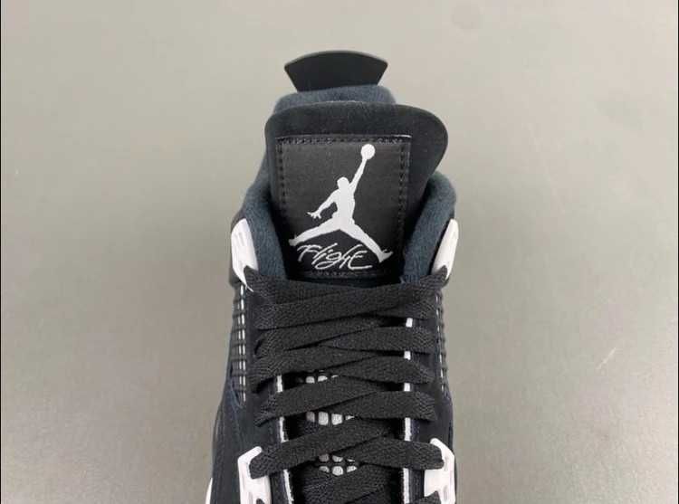 Buty Trampk Jordan 4 Retro White Thunder R.41