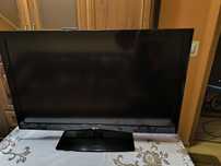 Telewizor LG wraz z pilotem