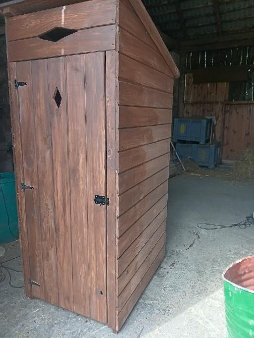 Wc kibelek na działkę budowę solidny nowy