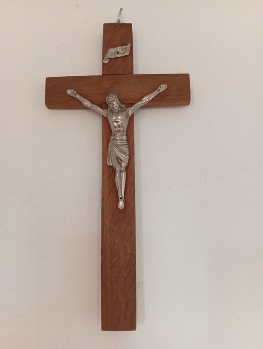 Krzyż drewniany PRL 60 letni