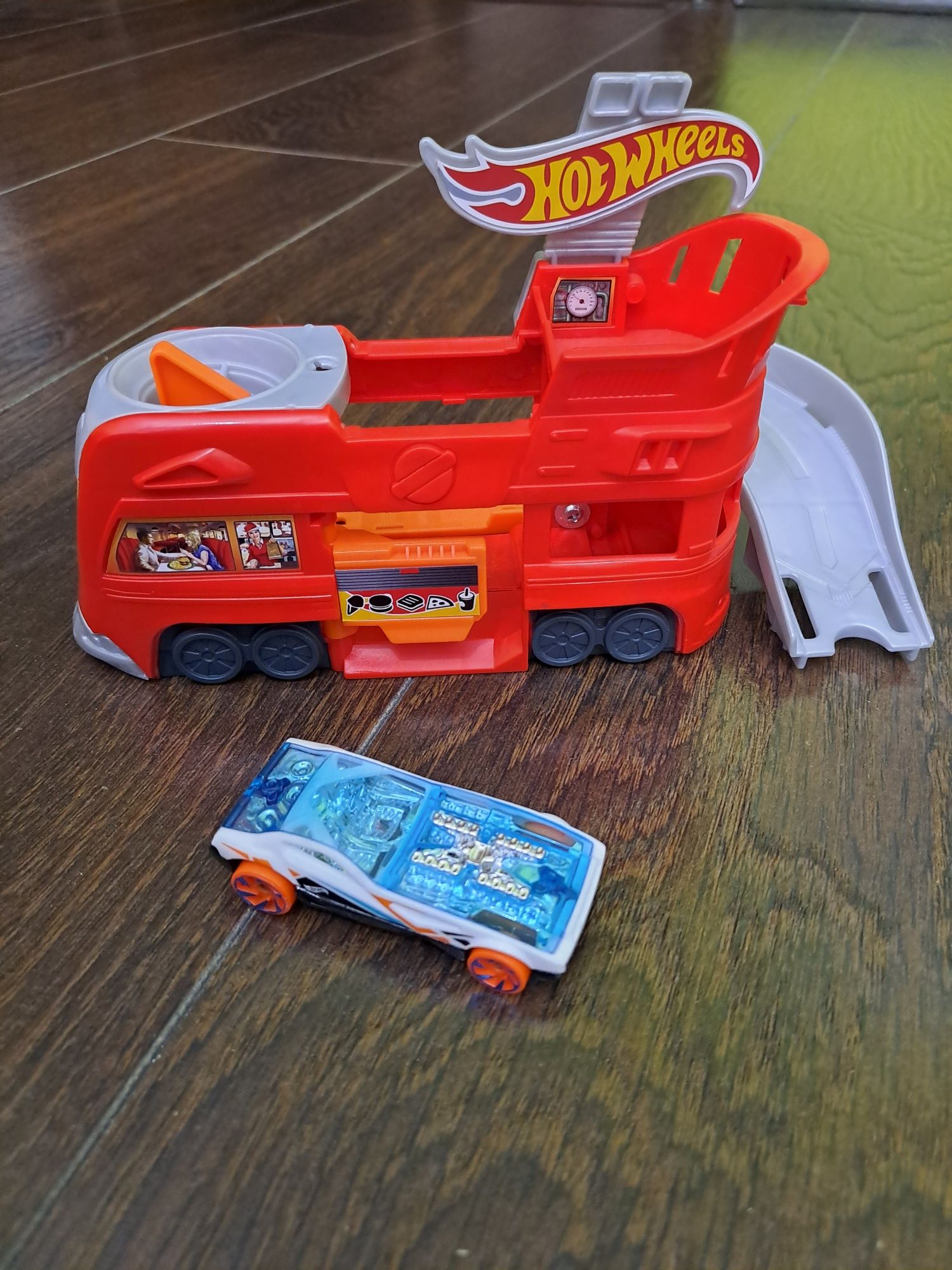 Hot wheels City restauracja