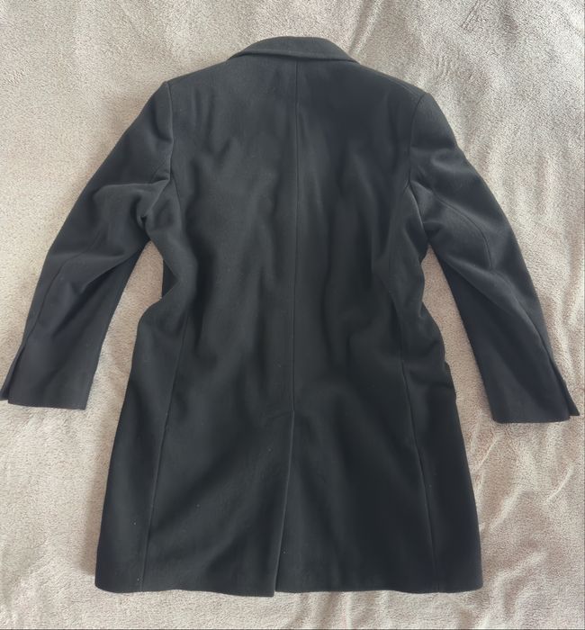 Wełniany długi płaszcz z dodatkiem kaszmiru