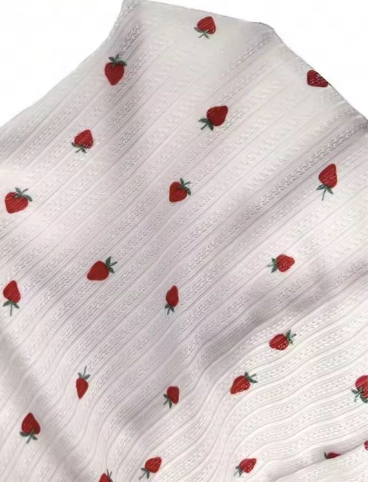 Жіночий костюм для дому