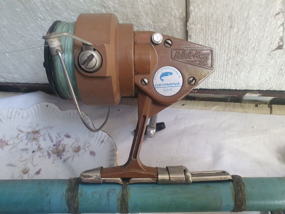 Stary kołowrotek wędkarski PRL Germina rilek rex