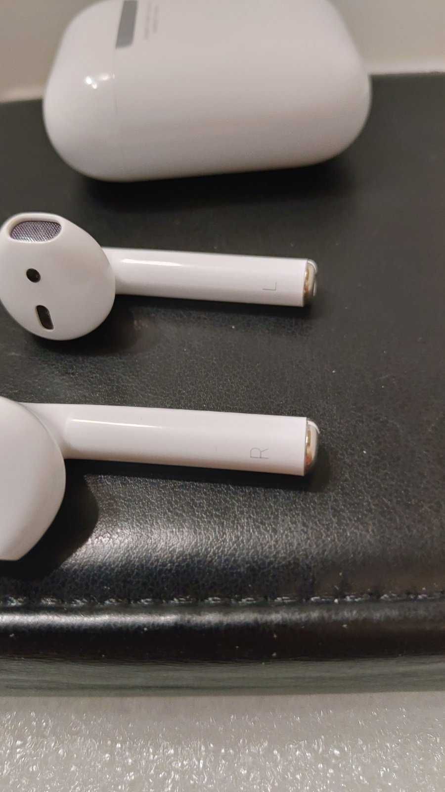 Наушники Apple AirPods 2