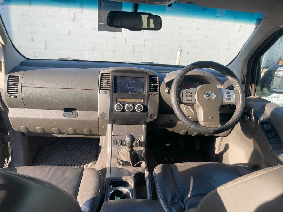 Nissan Navara 2012