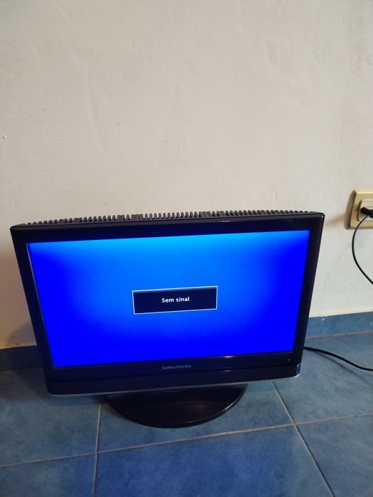 TV plasma grundig 19 polegadas