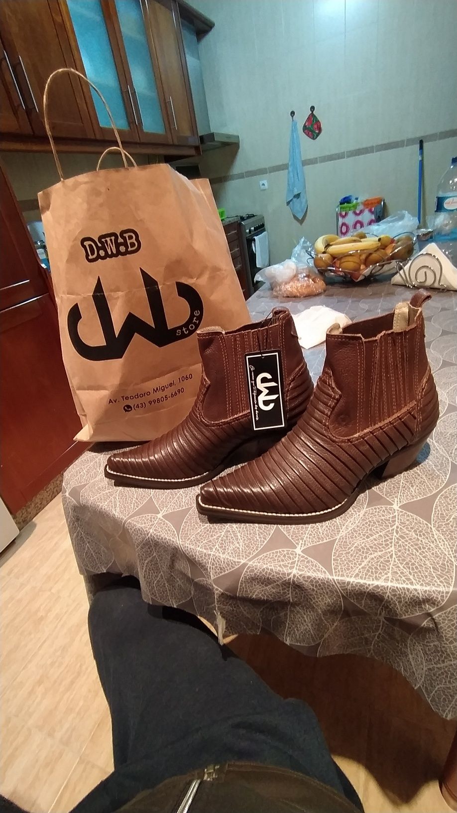 Botas novas de boa qualidade