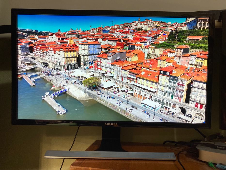 Монітор Samsung U28E590D (28"3840x2160 4K/60Гц)