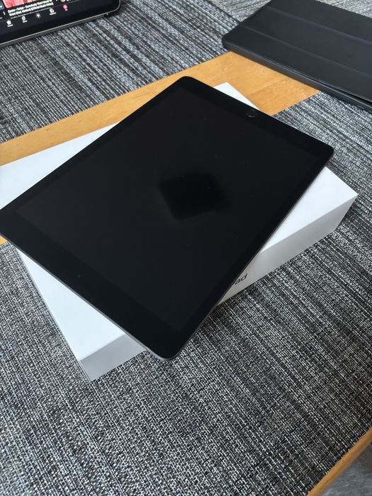 iPad 9 gen (64 GB, Space Gray)
