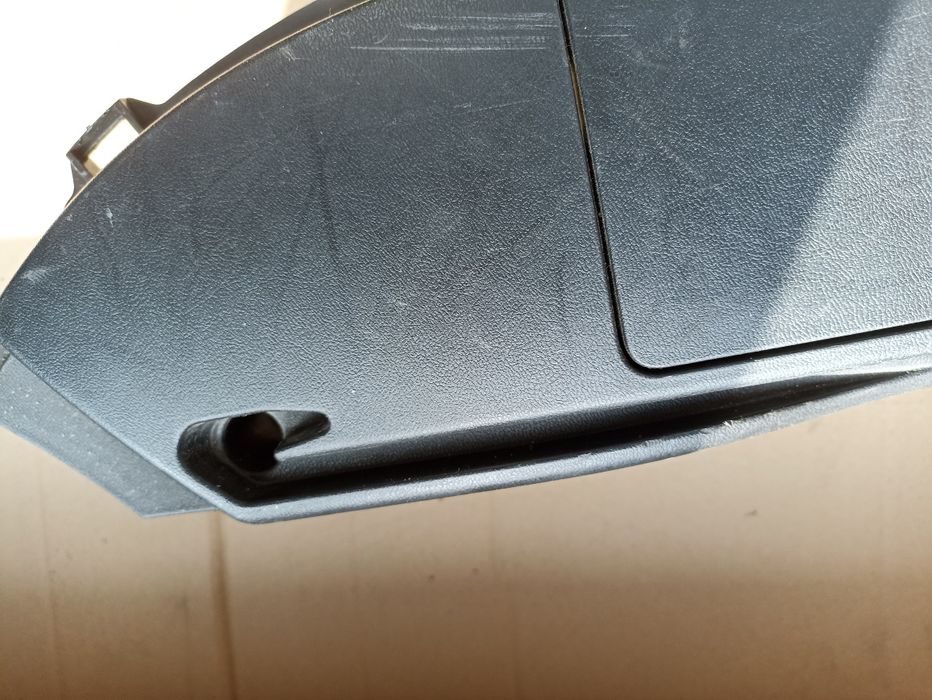 Półka schowek prawy prowadnica rolety bagażnika Alfa Romeo 159 sw
