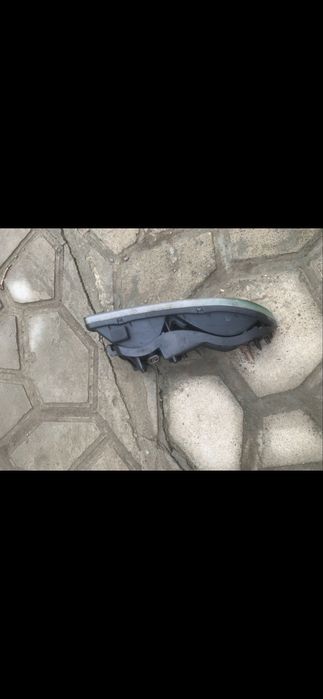 Фара ліва та поворотнік Санйонг Рекстон 2.7. 2004року