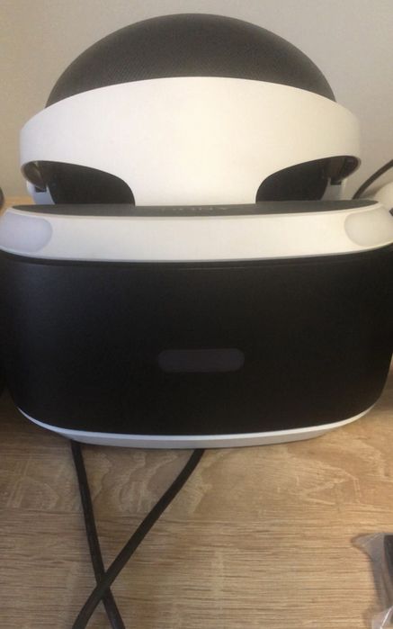 PS4 PRO + 2 pady + PSVR (cały zestaw) + Gry