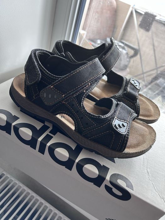 Сандалі на хлопчика 39 р.