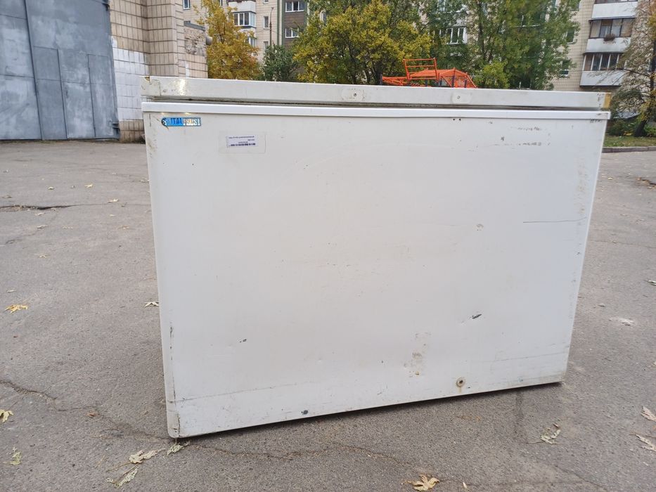 Лари 400л і 500л морозильна камера