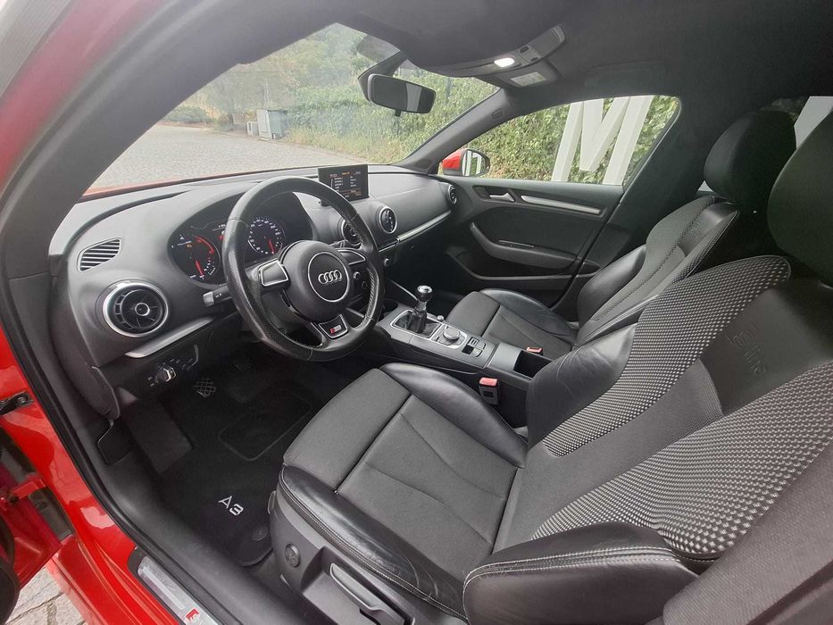 Audi A3 Sportback 2.0 TDi S-Line