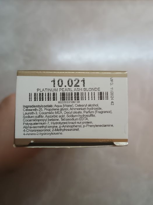 Стійка крем-фарба Farmavita Life color Plus 10.021 Платиновий попеляст