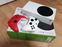 Konsola Xbox Series S + dwa pady