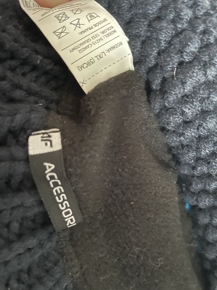 Czapka zimowa 4F nowa L/XL
