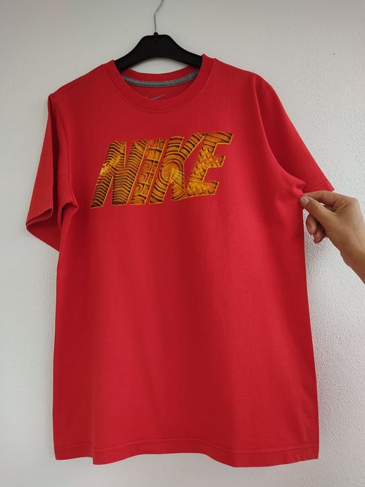 T-shirt vermelha Nike