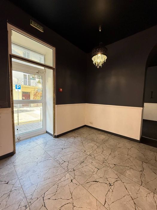 Пропоную в оренду приміщення у самому центрі Львова, вул. Курбаса