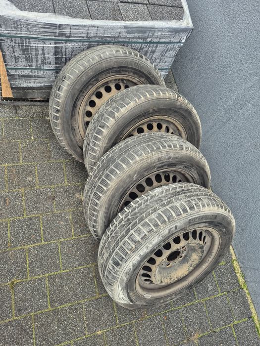 Koła zimowe całoroczne wielosezon 195/65 r15 mercedes