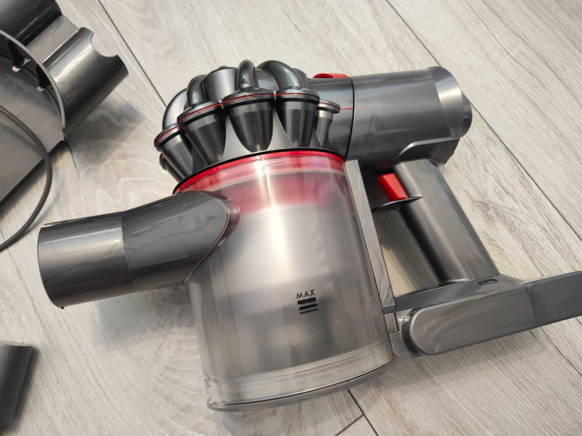 Odkurzacz Dyson V8 + stacja + ładowarka odkurzacz bezprzewodowy Dyson