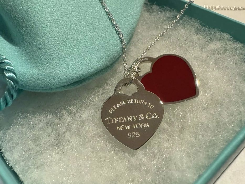 Оригинальное украшение Tiffany & Co Red Double Heart