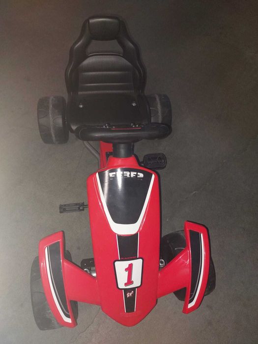 Carro a Pedais Feber