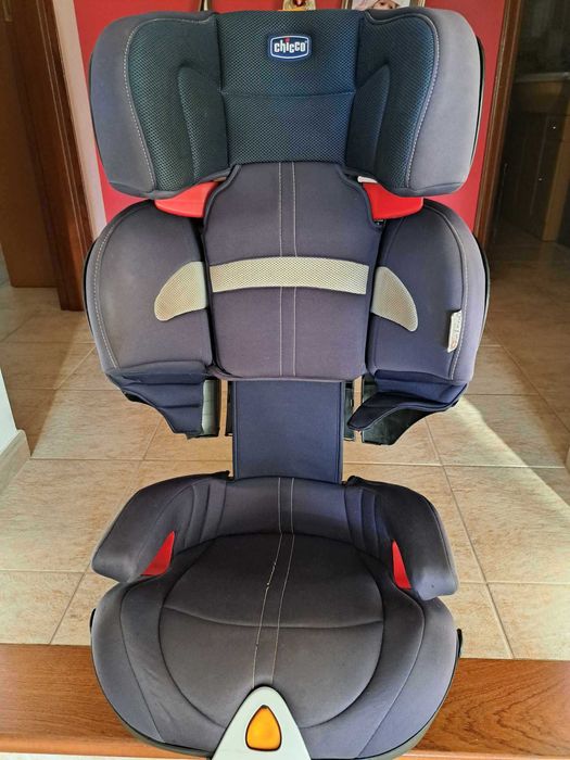 Cadeira Chicco Oasys 2-3 Evo (15-36) kg semi-nova sem isofix