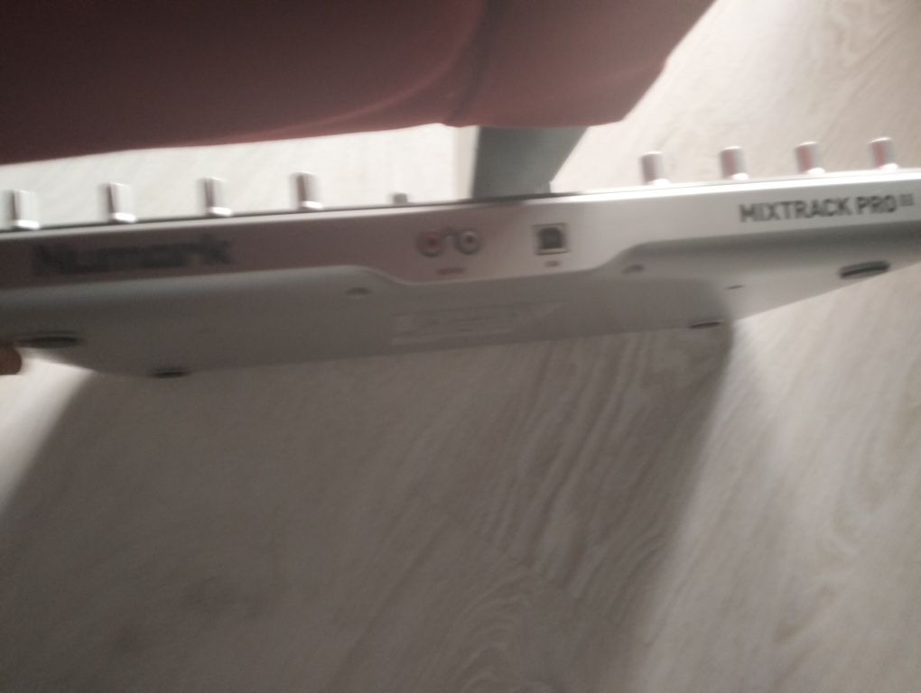 Vendo misturador DJ numark pro 2