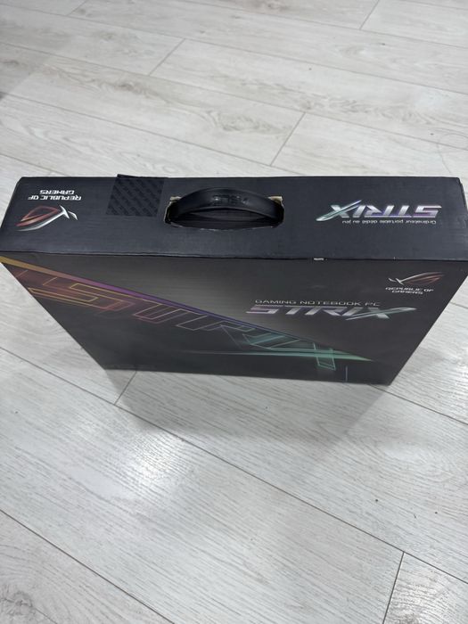 Ноутбук Asus ROG Strix GL553V в хорошому стані