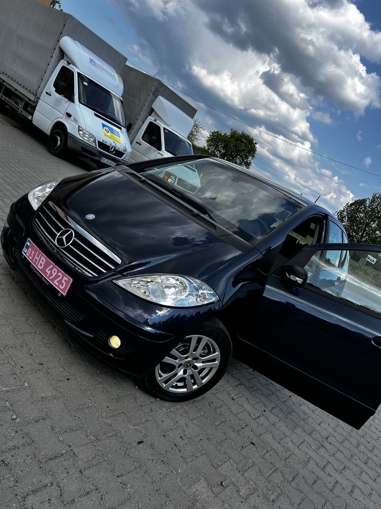 Mercedes A-klass A150 свіжо пригнаний з Німеччини.