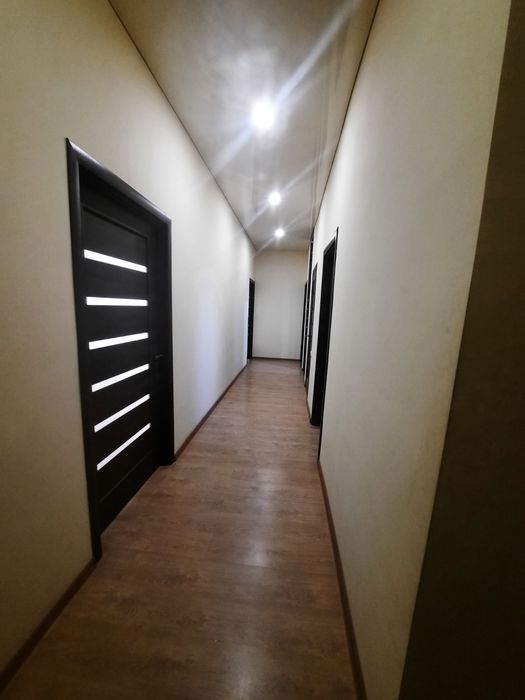 Оренда офісу центр, Вежа