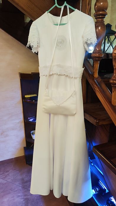 Dziewczęca alba komunijna 140 mysłowice kosztowy komplet okazja