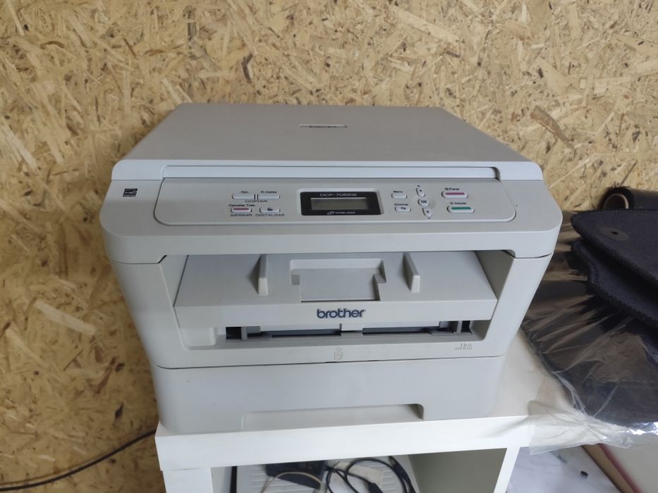 Multifunções Brother Laser DCP-7055W - Wireless